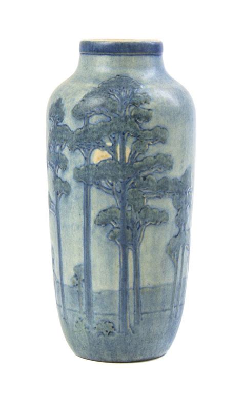 Newcomb Pottery Vase Sadie Irvine Newcomb Pottery Roseville Pottery