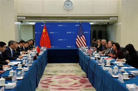 Chinese Commerce Minister Holds Talks With US Counterpart SHINE News