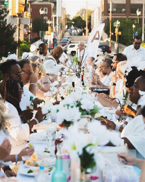 Le D Ner En Blanc Philadelphia Is Set To Return With Sparkling Glamour