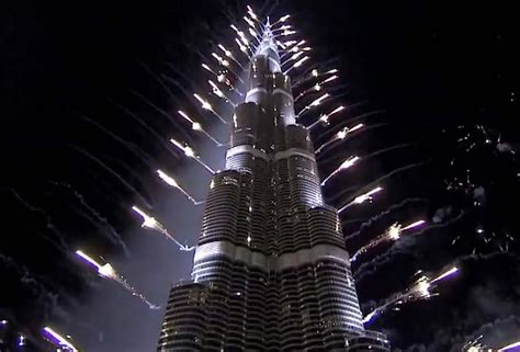 Enchanting New Year Fireworks At Burj Khalifa - All You Must Know