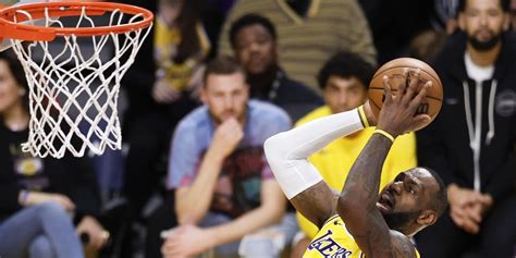 Nba Lebron James Trascina I Lakers Sacramento E Atlanta Ok