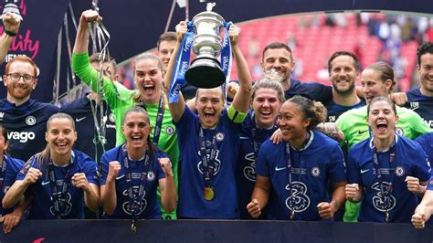 Emma Hayes Dedicates Womens Fa Cup Win To Chelsea Fans As Marc Skinner