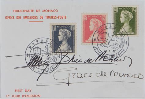 Lot Detail - Grace Kelly Original Autographs Display