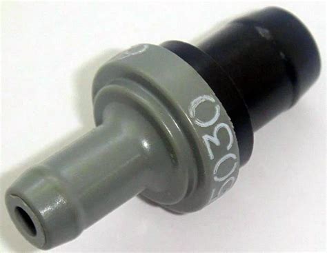 Auto Pcv Valve Fits For Toyota Vitz On