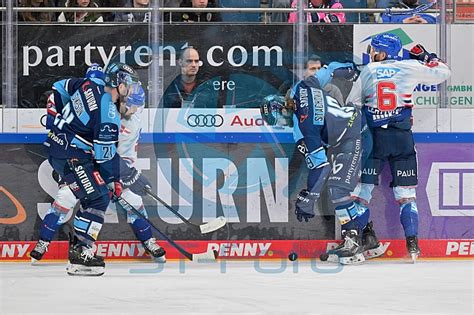 Eishockey Herren DEL Saison 2022 2023 Playoff Halbfinale Spiel 3