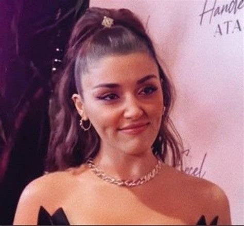 𝐅𝐀𝐕𝐈 adlı kullanıcının fav pics of hande erçel panosundaki Pin