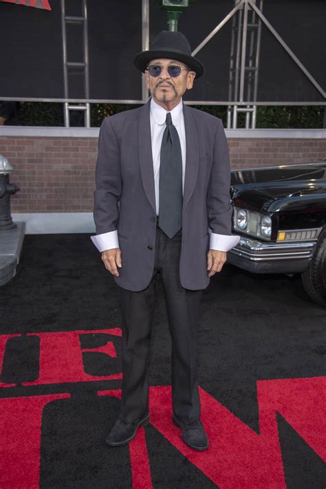 Joe Pesci's Height, Family and Net Worth (Everything You Want to Know)