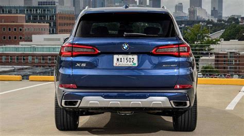 BMW X7 Vs. BMW X5: See The Changes Side-By-Side