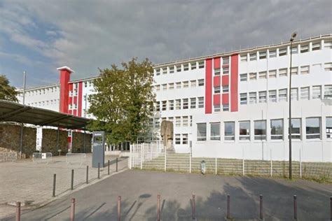 Meaux des équipements sportifs dans ce lycée en plus de la filière