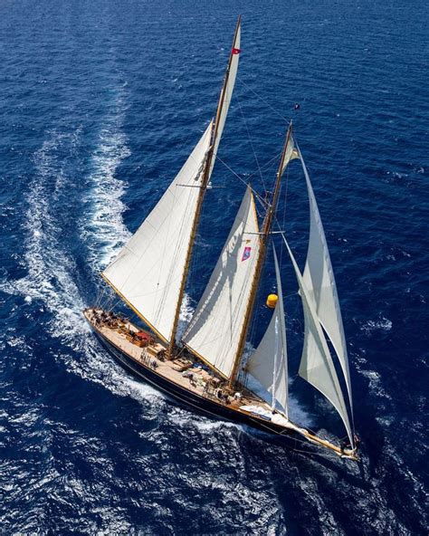 Classic Schooner Mariette Built In