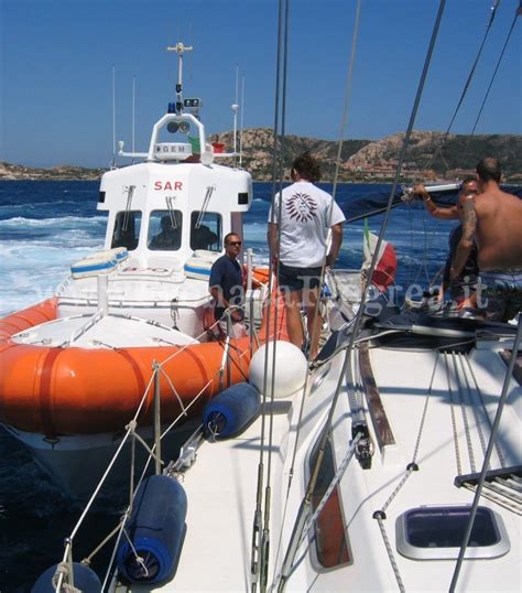 Pozzuoli Controlli In Mare E Sulle Spiagge Al Via Loperazione Mare