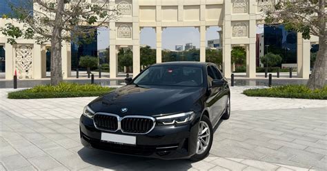 Dubai Privater Transfer Zum Vom Flughafen Dubai Im BMW 520i GetYourGuide