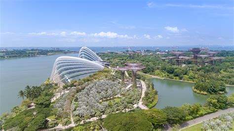 Gardens by the Bay - SMARTTRAVELERS