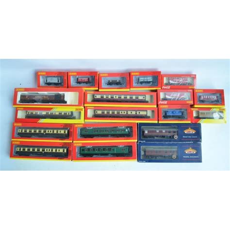 Collection Of Boxed Oo Gauge Passenger Coach And Goods Wagons From