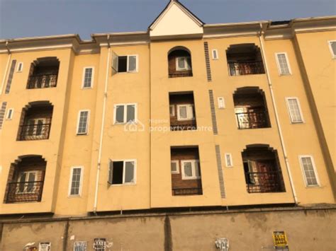 For Rent Executive Newly Built Mini Flat Oduselu Ijesha Surulere