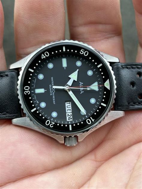 Vintage Seiko Alba Quartz Diver Water Resist M Y Case No