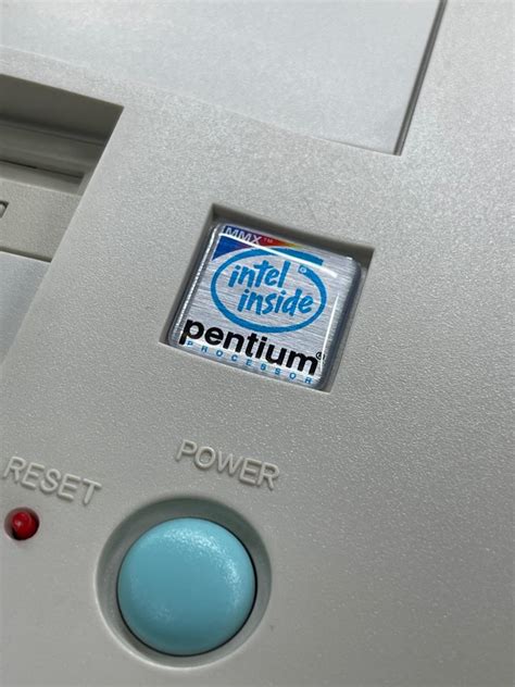 Pentium (MMX) Case Badge Sticker - DOME MET – Geekenspiel