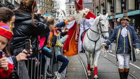 Fuck De Noodpakketten Joop BNNVARA