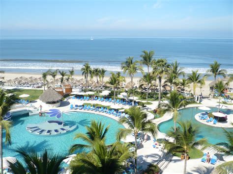 Hard Rock Vallarta | Classic Travel