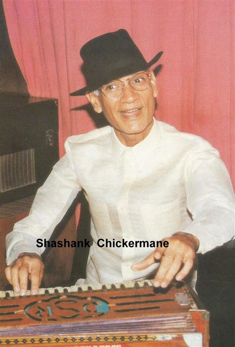 OP Nayyar playing Harmonium / O P Nayyar (Music Director) - Bollywood ...