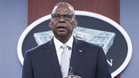 Defense Secretary Lloyd Austin Hospitalized Again Weeks After Cancer Treatment Npr