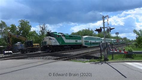 F59ph 563 Heads Up An Eastbound Go Train F59ph 563 Is Le Flickr