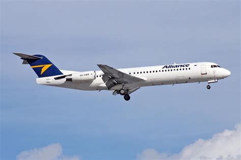 Perth Airport Spotter's Blog: Alliance Airlines Fokker 100 VH-XWR (1st visit to Perth)