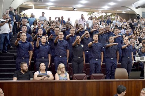 Gmj Anos Confira Fotos Da Formatura Dos Novos Guardas Municipais