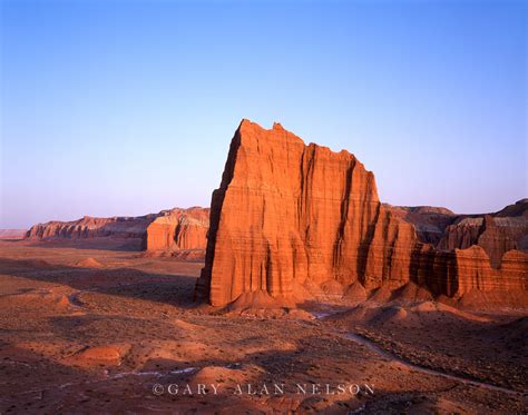 Temple of the Sun : Capitol Reef National Park, Utah : Gary Alan Nelson ...