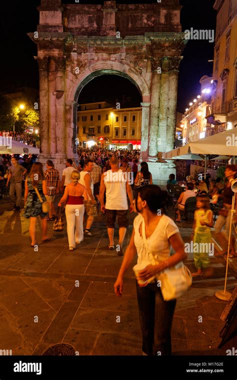 Nightlife in Pula, Croatia Stock Photo - Alamy