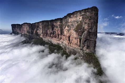 mount roraima venezuela  beautiful spots