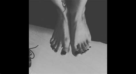 Naike Rivelli Nuda Su Instagram Il Video Hot Fa Boom Sul Web