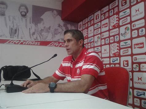 Confira As Experi Ncias De Sylvinho Antes De Assumir O Comando T Cnico