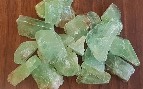 Green Calcite Rough 6 9 Grams Energy In Balance