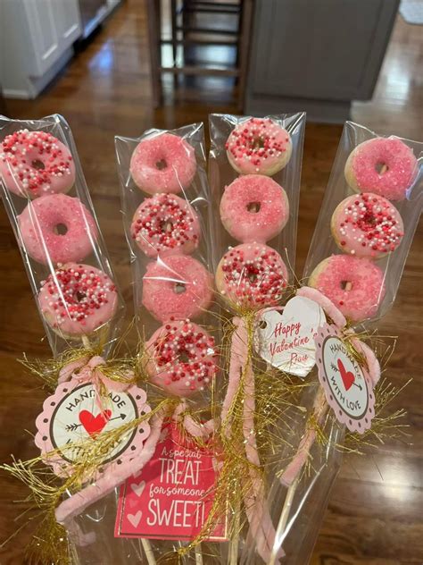 💖valentines Mini Donuts💖 Mini Donuts Donut Decorating Ideas Mini