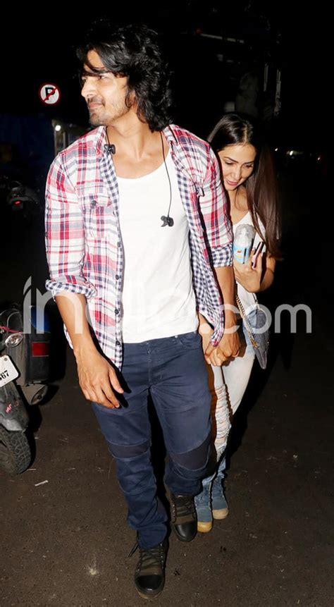 Harshvardhan Rane Walks Hand In Hand With His Rumoured Girlfriend Kim Sharma