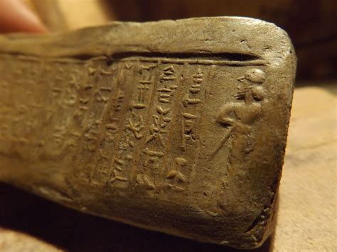 Mesopotamian cuneiform writing on cylinder seal impression - Kassite