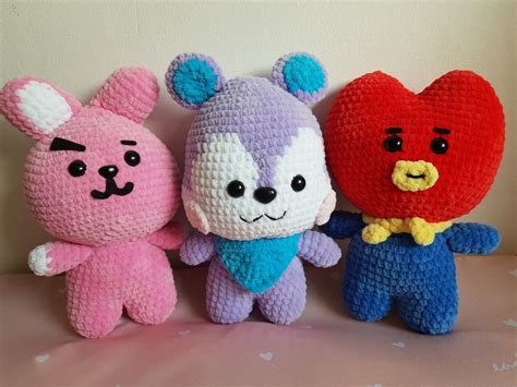 Bt21 family 💜 Tata Mang Cooky | Diy projects to try, Army gifts, Handmade