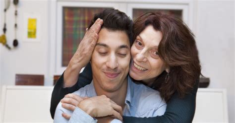 A Mans Relationship With His Mother Could Cause Erectile Dysfunction Research Suggets