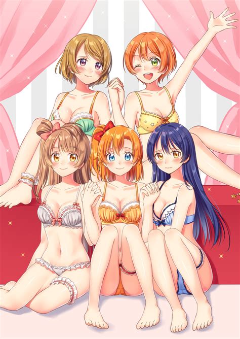 Sonoda Umi Minami Kotori Kousaka Honoka Hoshizora Rin And Koizumi