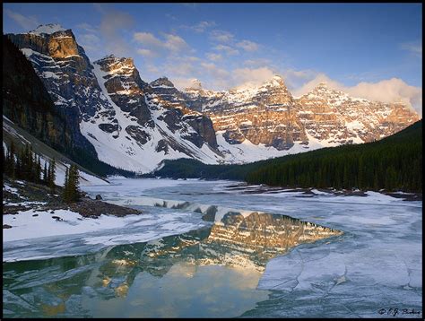 Moraine Lake - Canada Photo (9727493) - Fanpop