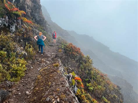 A Complete Guide to Hiking Haleakala National Park - Chasing ADVNTR