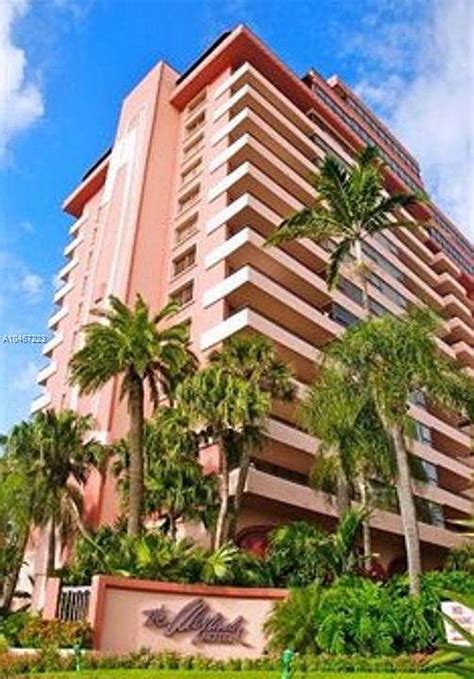 5225 Collins Ave APT 808, Miami Beach, FL 33140 | Zillow