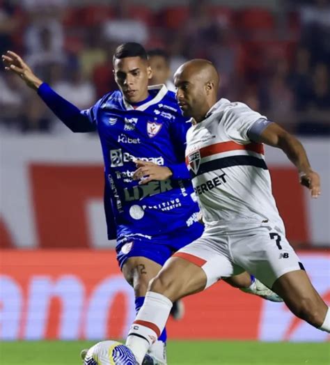 Águia Cai Para O São Paulo Por 3 A 0 Em Segundo Jogo E Dá Adeus à Copa