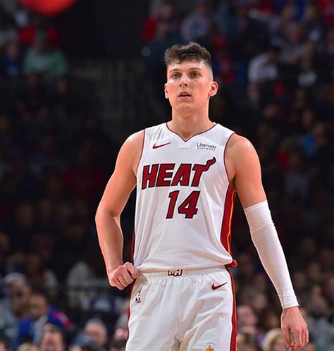 Nba Tyler Herro Jugador De Los Miami Heat De La Nba