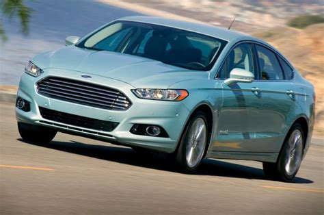 2014 Ford Fusion Hybrid Review Best Midsize Hybrid In A Crowded Field Page 2 Of 3 Extremetech