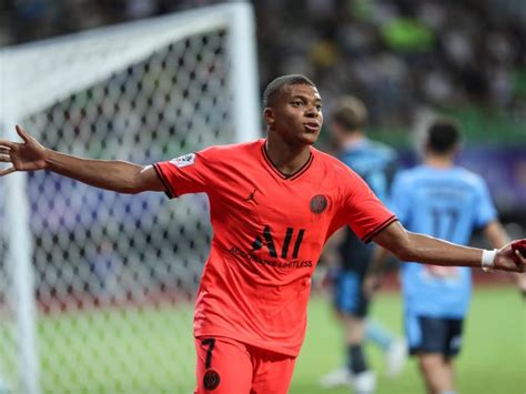 PSG Accept World Record 259m Pounds Bid For Mbappe From Saudi Club Al