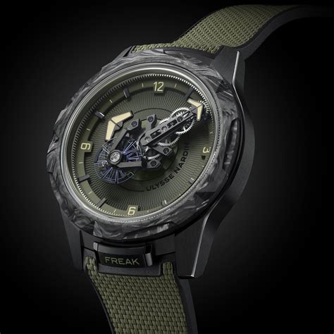 Neue Uhr Ulysse Nardin Freak One Ops Military Green