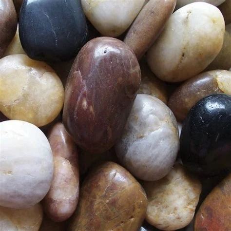 Polished Natural Pebble Stone For Landscaping At Rs 35 Kilogram In Chennai