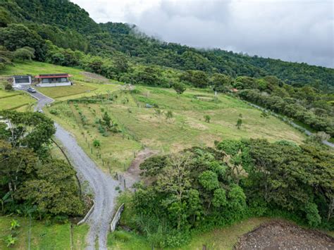 Property in Volcán Panama for Permaculture Living